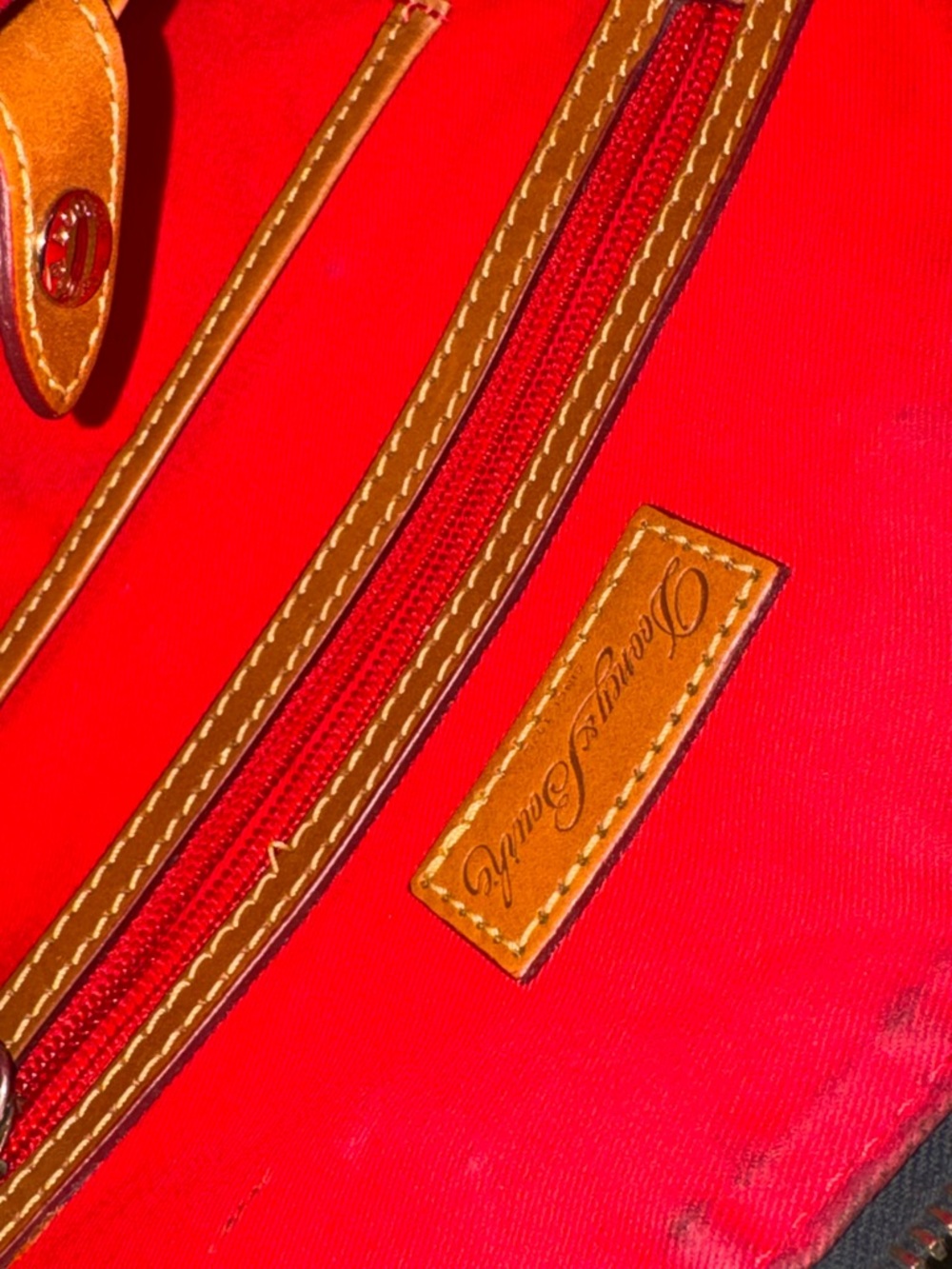Authentic Dooney & Bourke black leather satchel with signature red interior - Picture 7 of 7